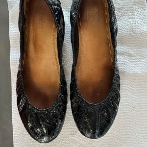 OBSIDIAN BLACK Tieks